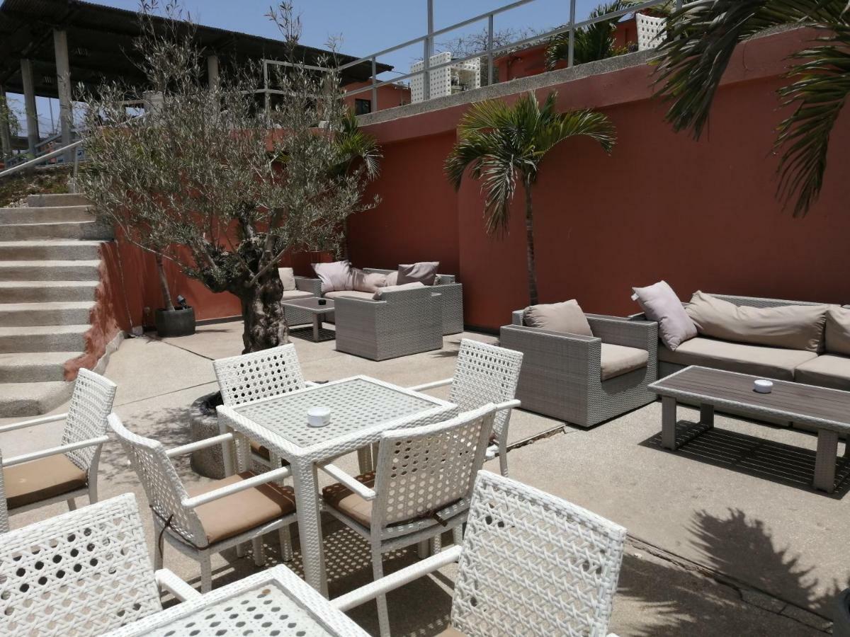 Union Amicale Corse Dakar Hotel Exterior photo